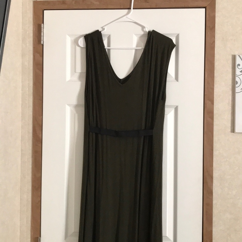 Maternity maxi dress!